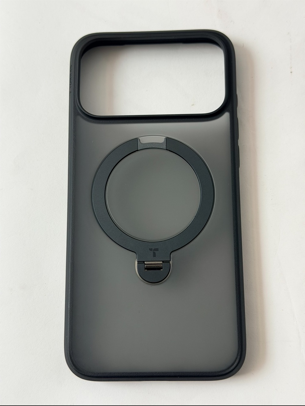 NWT TORRAS Ostand O3 MagSafe Stand Case iPhone 17 Pro Max Deep Blue